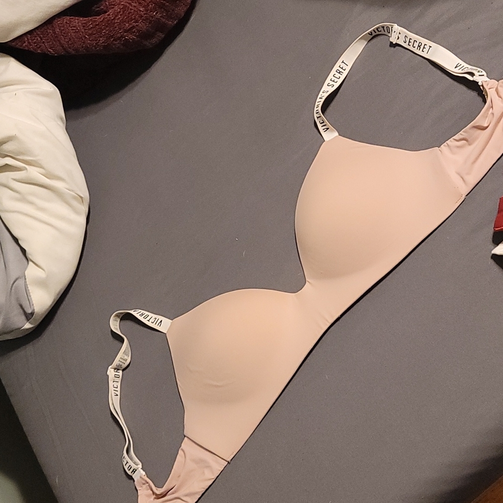 Wireless Victoria Secret bras